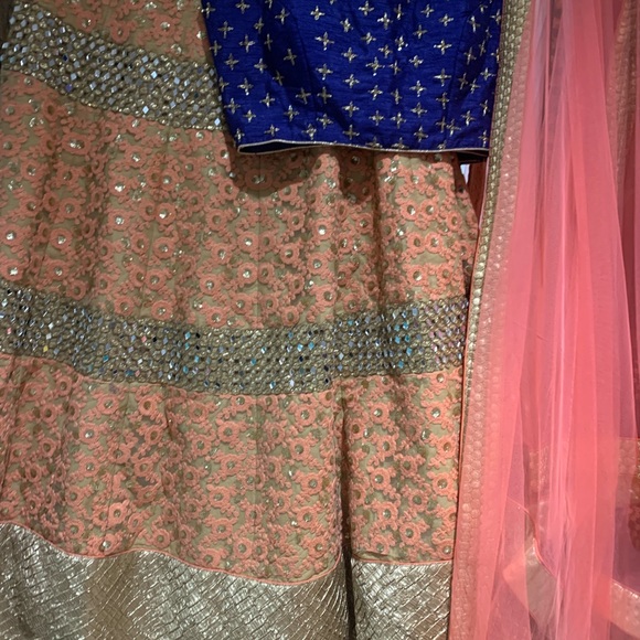 Luknavi lengha more designs please see on Instagram page shandesigns2020 - Picture 3 of 4